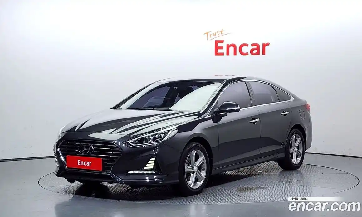 Hyundai Sonata 2018 2.0 Автомат в Москве № 123557, фото 1
