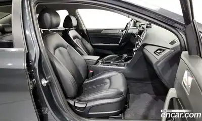 Hyundai Sonata 2018 2.0 Автомат в Москве № 123557, миниатюра 11
