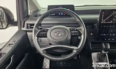 Hyundai Staria, 2023