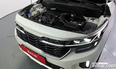 Kia Seltos 2023 1.6 Автомат в Москве № 127799, миниатюра 11