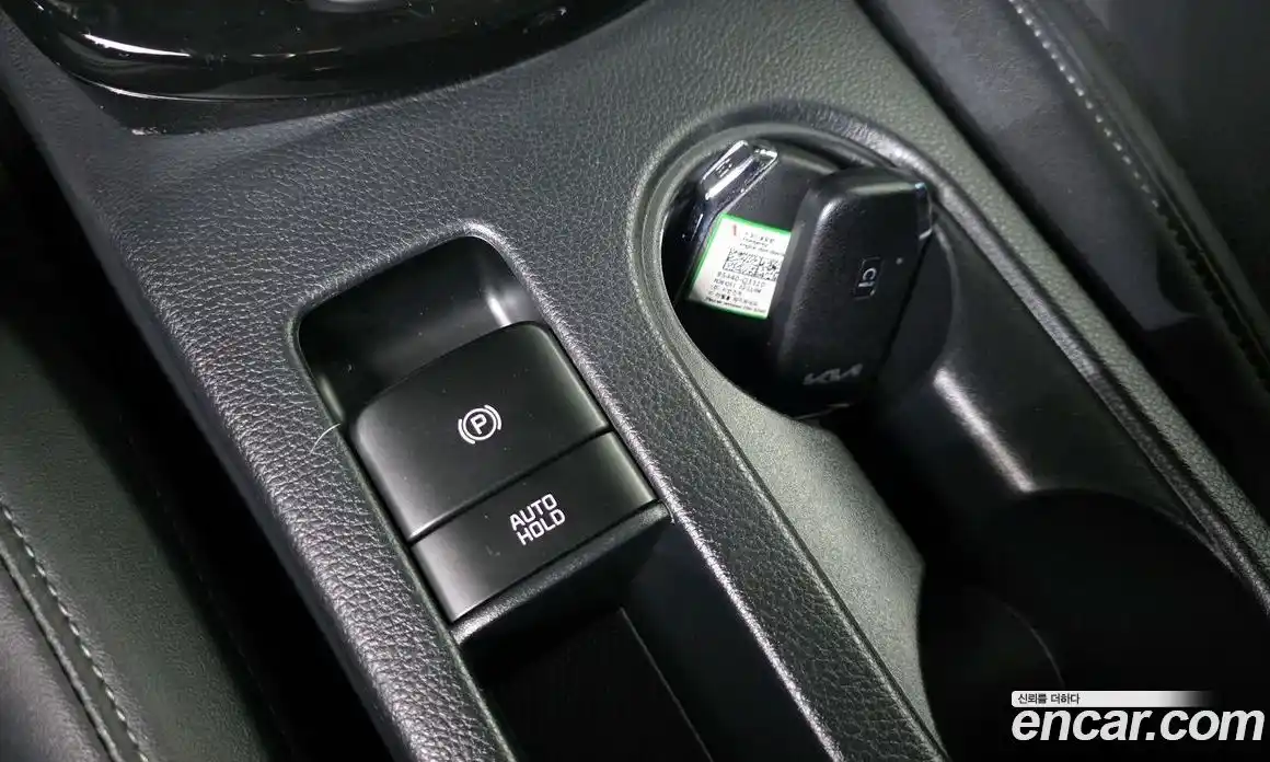 Kia Seltos 2023 1.6 Автомат в Москве № 127799, фото 13