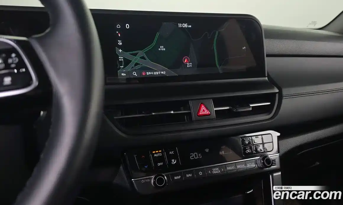 Kia Seltos 2023 1.6 Автомат в Москве № 127799, фото 3