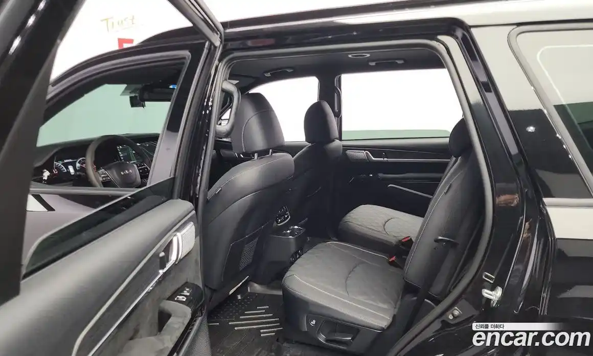 Kia Mohave 2022 3.0 Автомат в Москве № 128726, фото 17