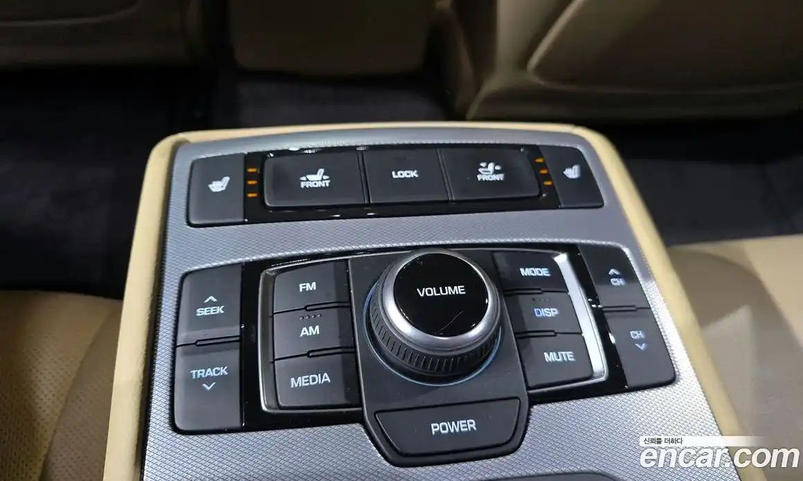 Genesis G80 2018 3.3 Автомат в Москве № 128988, фото 6