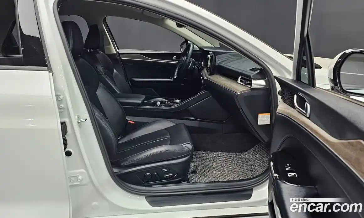 Kia K5 2023 2.0 Автомат в Москве № 132305, фото 19