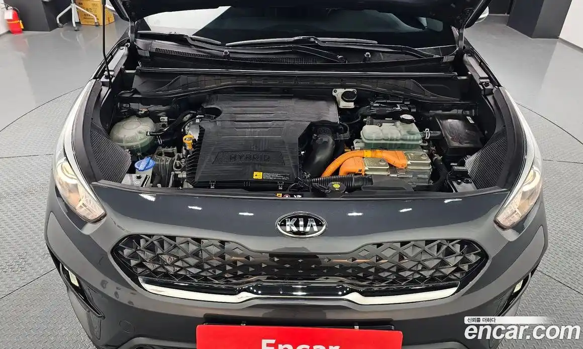 Kia Niro 2020 1.6 Автомат в Москве № 133179, фото 6