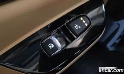 Kia Canival 2021 2.2 Автомат в Москве № 133748, миниатюра 8