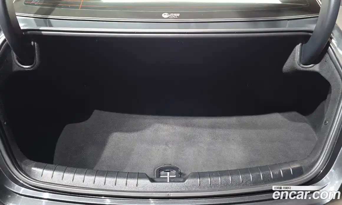 Kia K8 2022 2.5 Автомат в Москве № 134338, фото 17