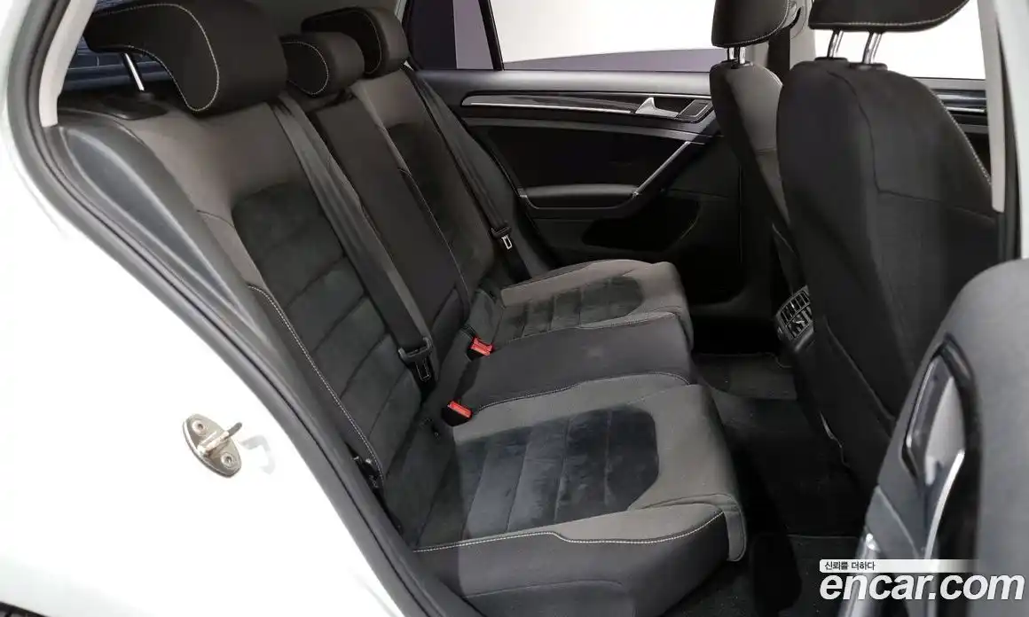 Volkswagen Golf 2015 2.0 Автомат в Москве № 140962, фото 11