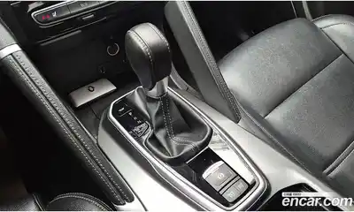 Renault QM6 2023 2.0 Автомат в Москве № 152342, миниатюра 12