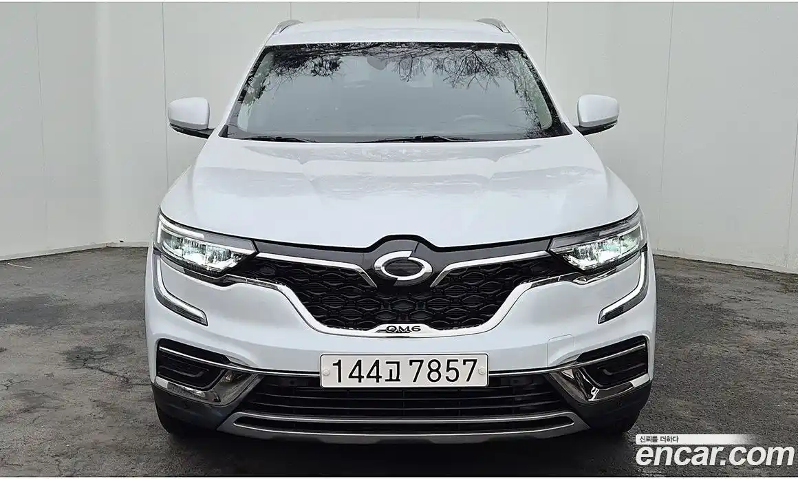 Renault QM6 2023 2.0 Автомат в Москве № 152342, фото 3