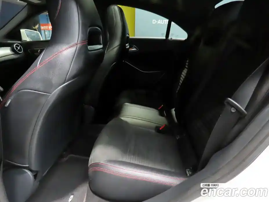 Mercedes-Benz CLA-Class 2018 2.0 Автомат в Москве № 153321, фото 13