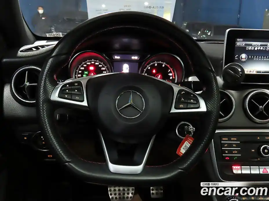 Mercedes-Benz CLA-Class 2018 2.0 Автомат в Москве № 153321, фото 16