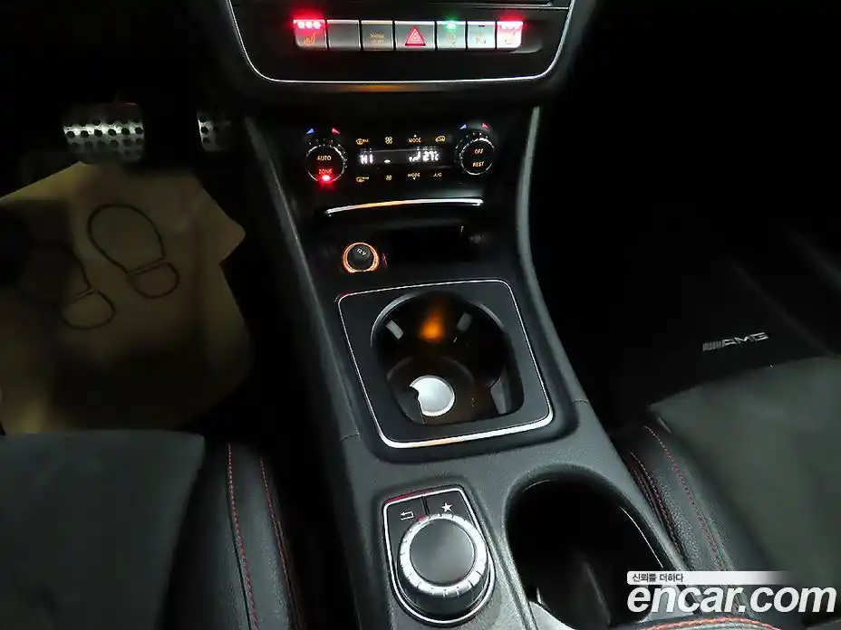 Mercedes-Benz CLA-Class 2018 2.0 Автомат в Москве № 153321, фото 17