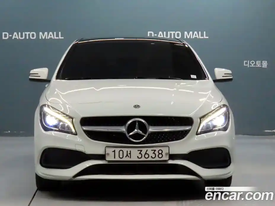 Mercedes-Benz CLA-Class 2018 2.0 Автомат в Москве № 153321, фото 3