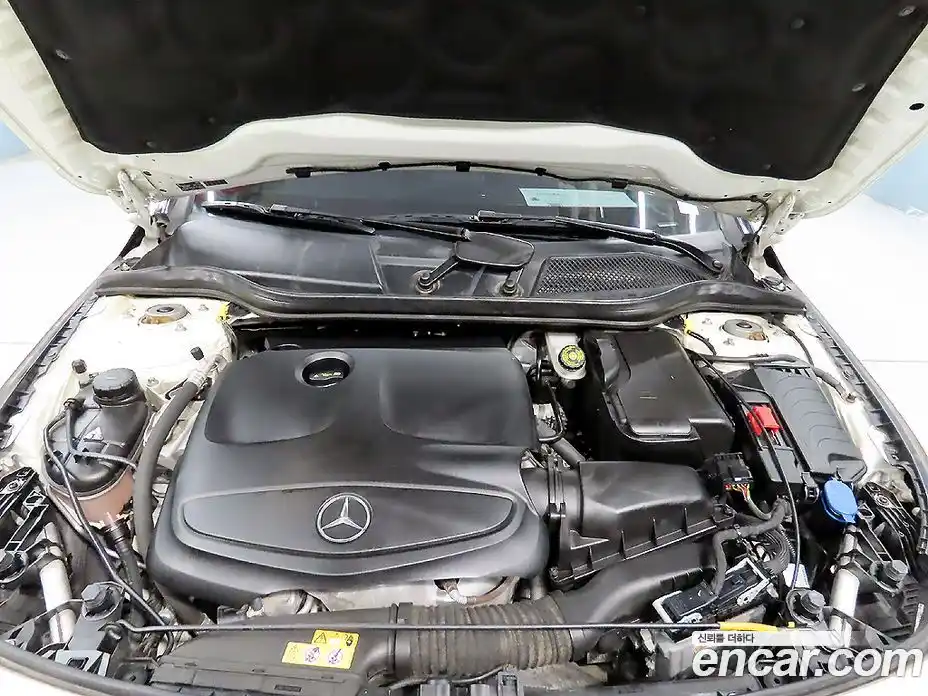 Mercedes-Benz CLA-Class 2018 2.0 Автомат в Москве № 153321, фото 6