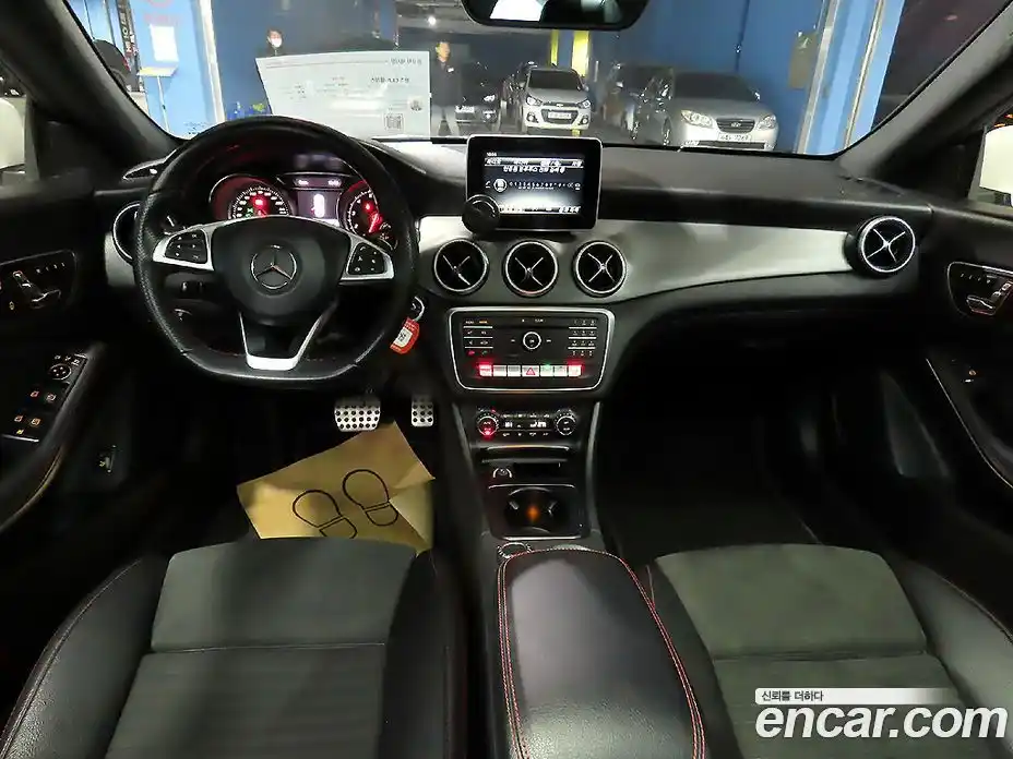 Mercedes-Benz CLA-Class 2018 2.0 Автомат в Москве № 153321, фото 7