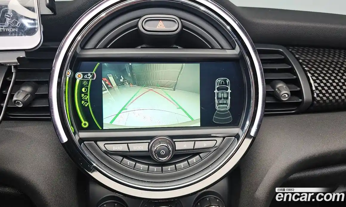 Mini Cooper Convertible 2016 2.0 Автомат в Москве № 156009, фото 16