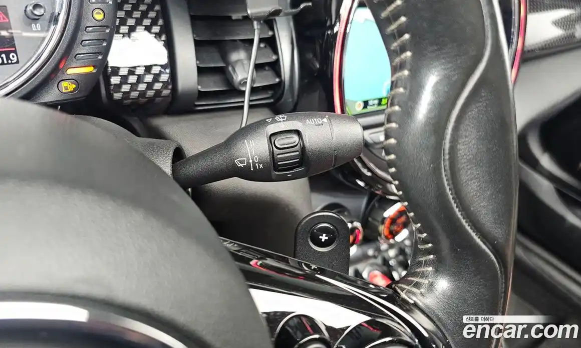 Mini Cooper Convertible 2016 2.0 Автомат в Москве № 156009, фото 18