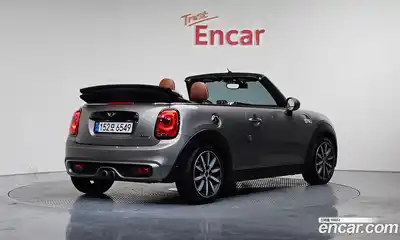 Mini Cooper Convertible 2016 2.0 Автомат в Москве № 156009, миниатюра 2