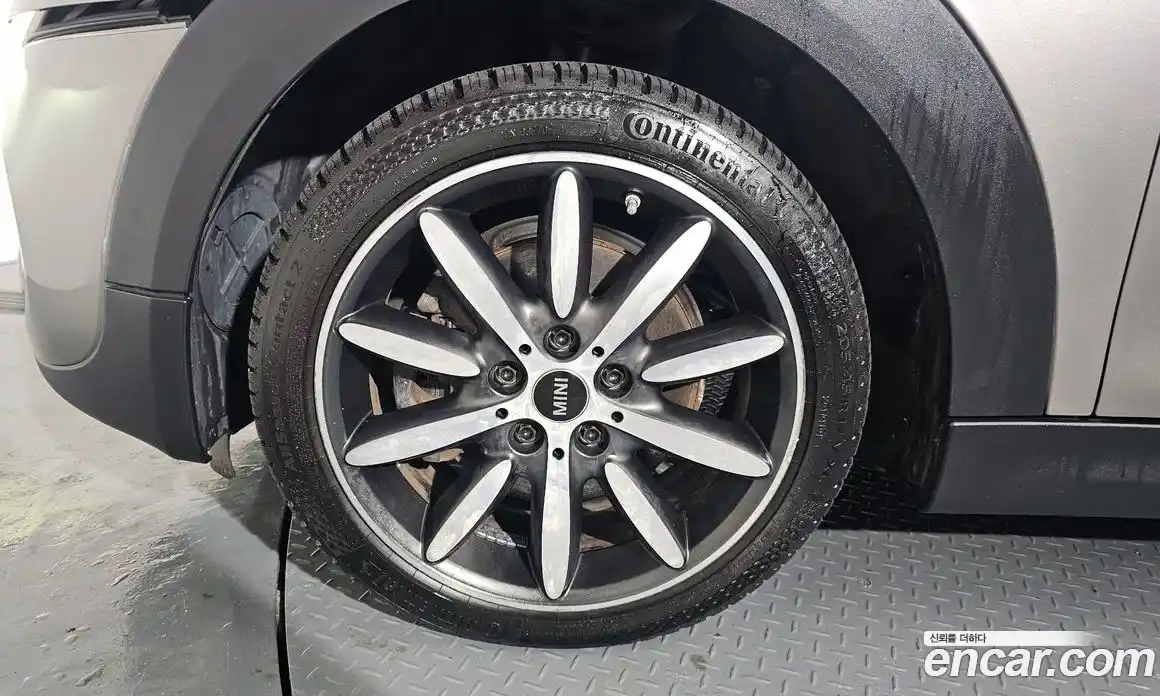 Mini Cooper Convertible 2016 2.0 Автомат в Москве № 156009, фото 5