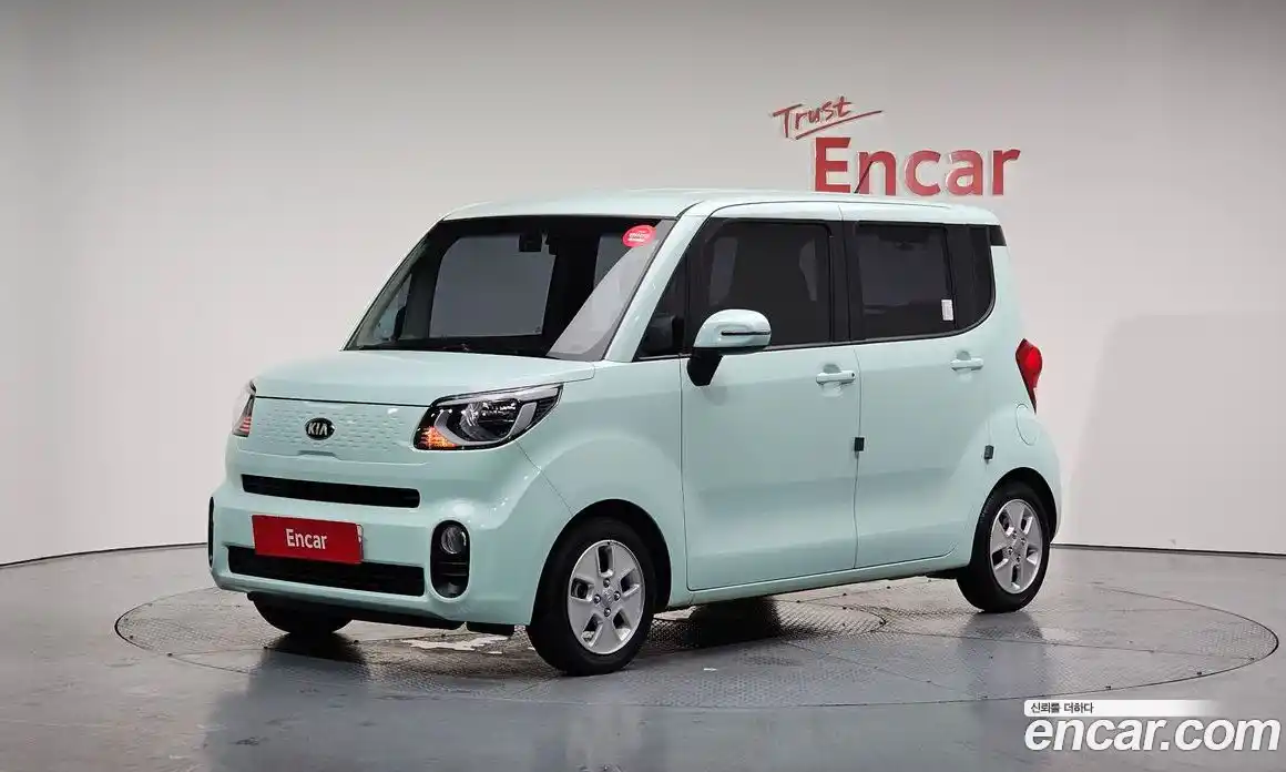 Kia Ray 2018 1.0 Автомат в Москве № 15618, фото 1