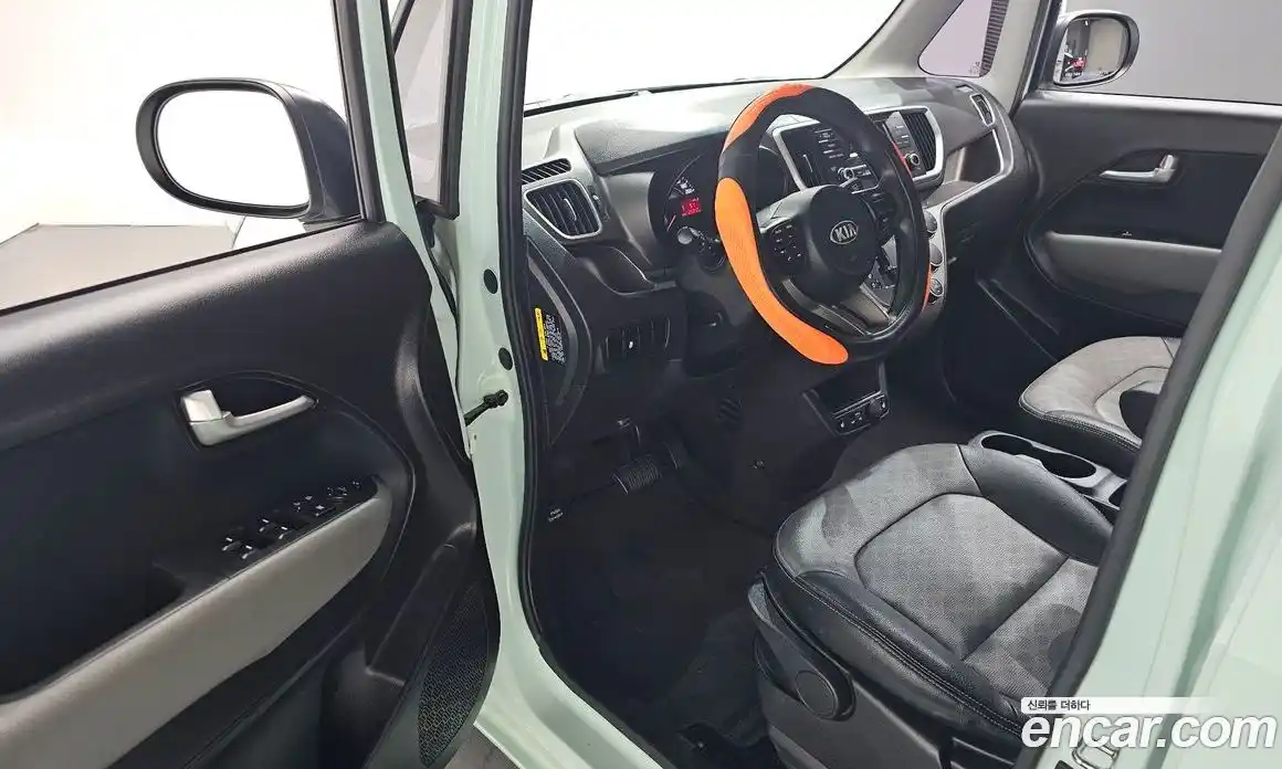 Kia Ray 2018 1.0 Автомат в Москве № 15618, фото 12