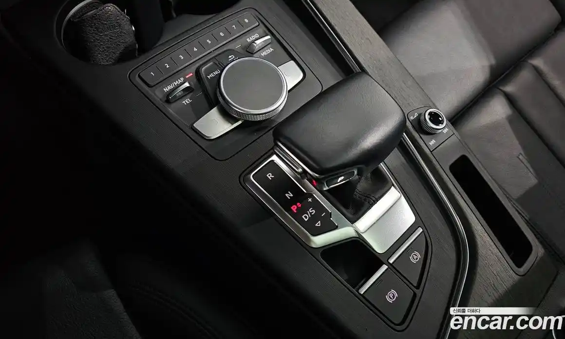 Audi A4 2019 2.0 Автомат в Москве № 158018, фото 11