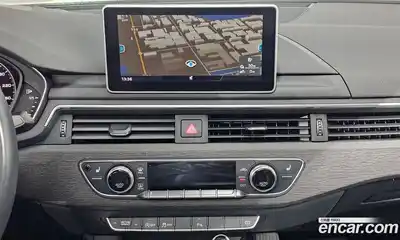 Audi A4 2019 2.0 Автомат в Москве № 158018, миниатюра 12