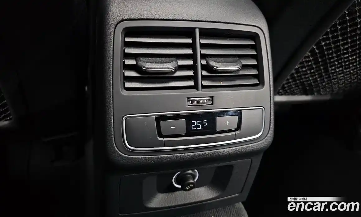 Audi A4 2019 2.0 Автомат в Москве № 158018, фото 5