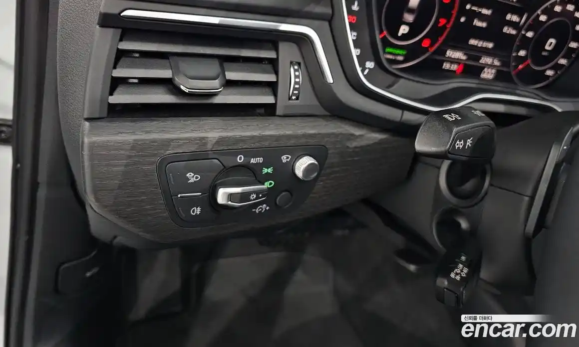 Audi A4 2019 2.0 Автомат в Москве № 158018, фото 6