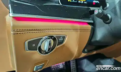 Mercedes-Benz AMG GT 2021 3.0 Автомат в Москве № 158605, миниатюра 7