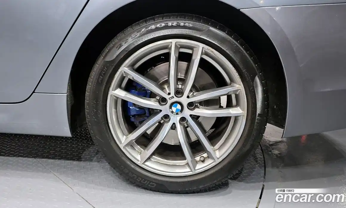 BMW 5-Series 2017 2.0 Автомат в Москве № 159499, фото 17