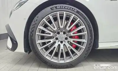 Mercedes-Benz E-Class, 2025