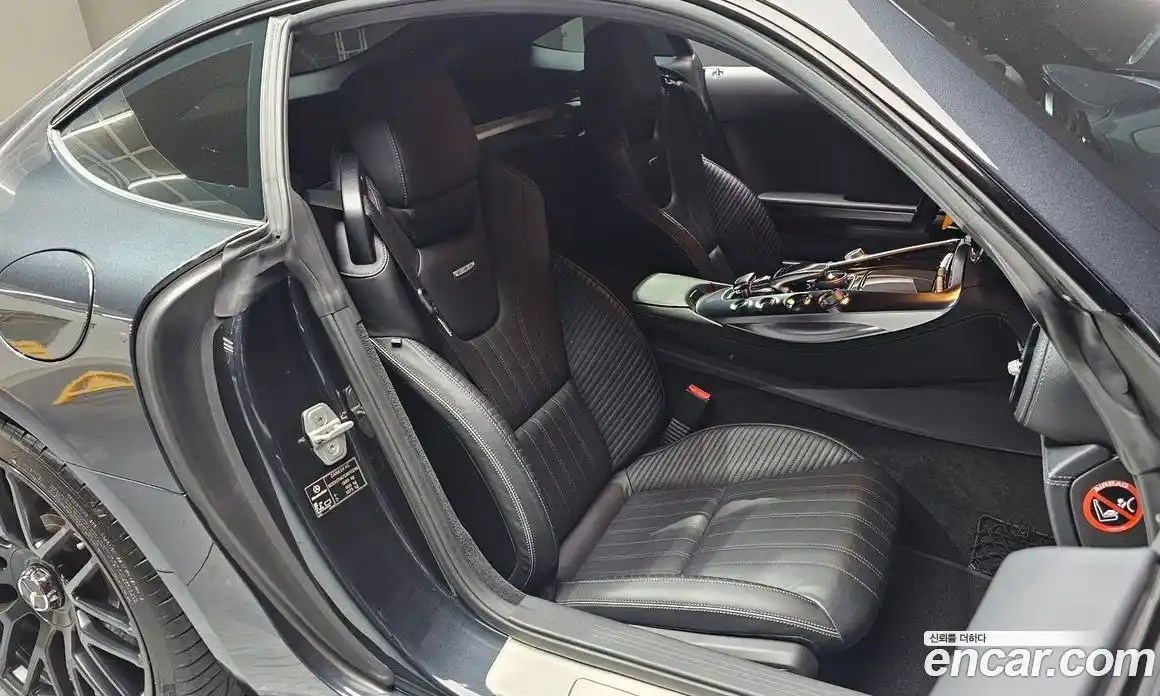 Mercedes-Benz AMG GT 2016 4.0 Автомат в Москве № 160713, фото 7