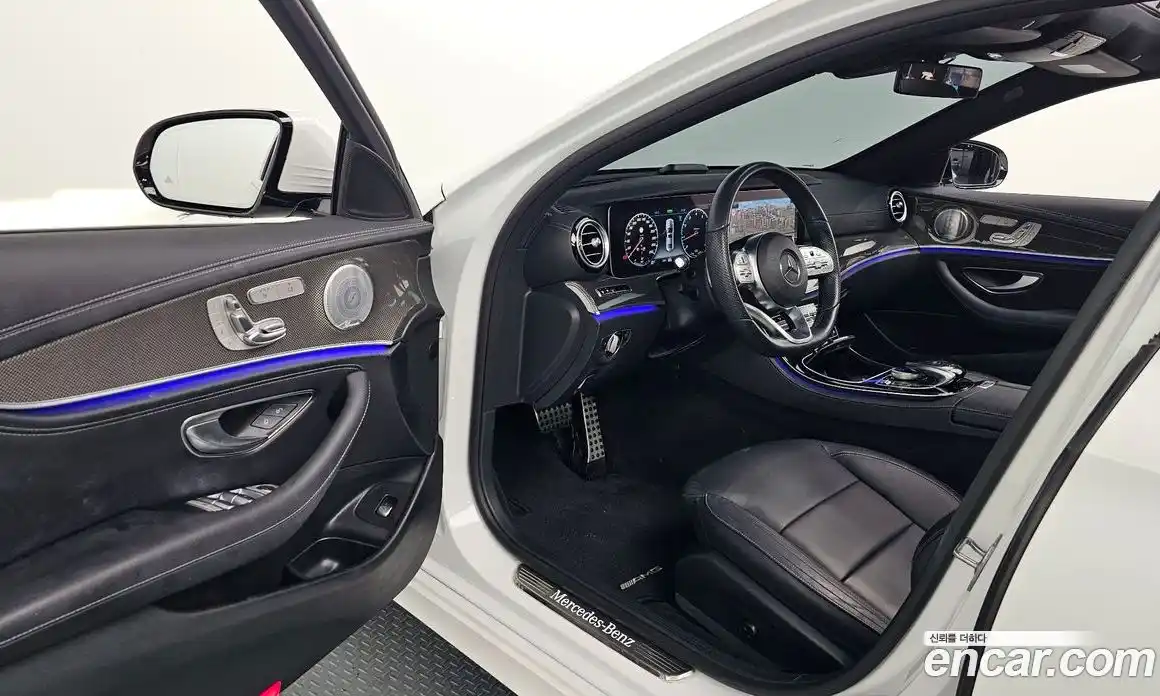 Mercedes-Benz E-Class 2020 2.0 Автомат в Москве № 161541, фото 12