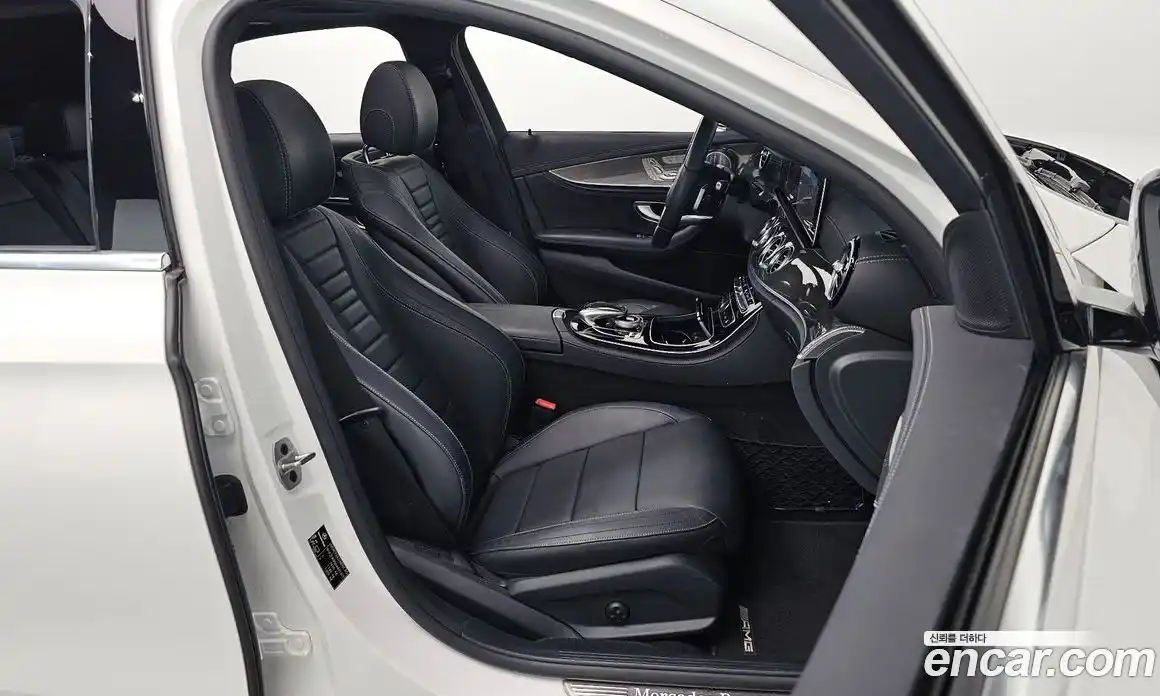 Mercedes-Benz E-Class 2020 2.0 Автомат в Москве № 161541, фото 10