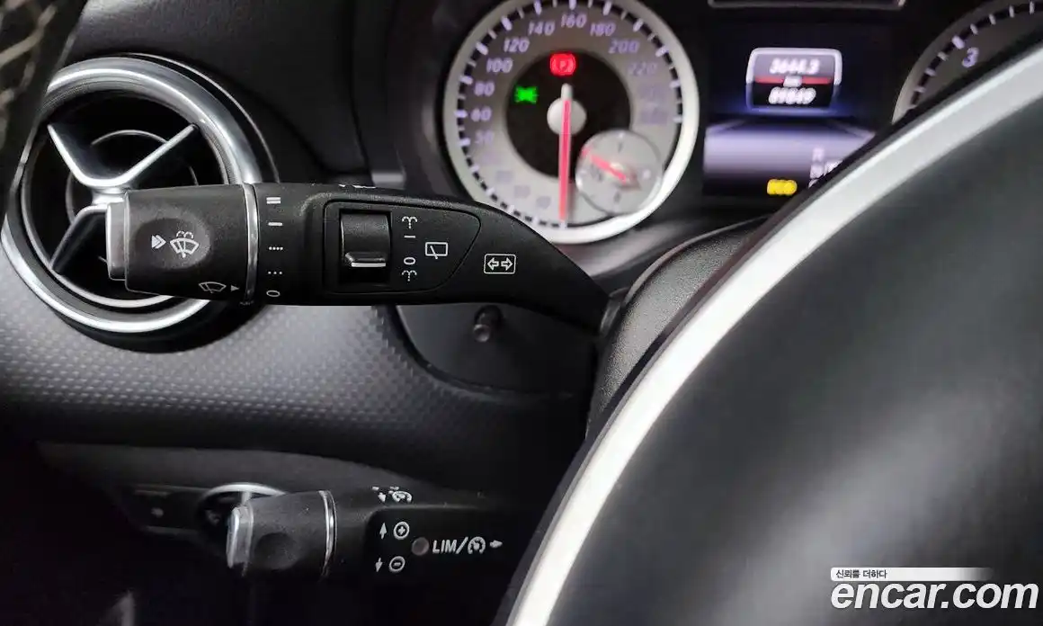 Mercedes-Benz A-Class 2014 1.8 Автомат в Москве № 161730, фото 14