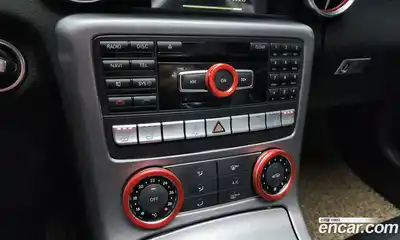 Mercedes-Benz SLK-Class 2012 1.8 Автомат в Москве № 161949, миниатюра 3