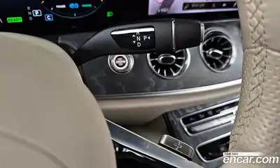 Mercedes-Benz E-Class 2021 3.0 Автомат в Москве № 162036, миниатюра 9