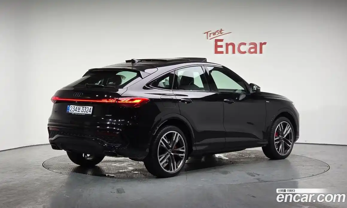 Audi Q5 2025 2.0 Автомат в Москве № 162233, фото 11