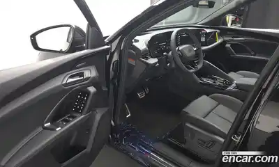 Audi Q5 2025 2.0 Автомат в Москве № 162233, миниатюра 3