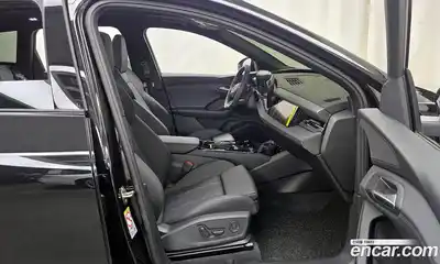 Audi Q6 e-tron 2025 0.2 Автомат в Москве № 162245, миниатюра 11