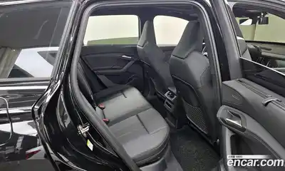 Audi Q6 e-tron 2025 0.2 Автомат в Москве № 162245, миниатюра 12