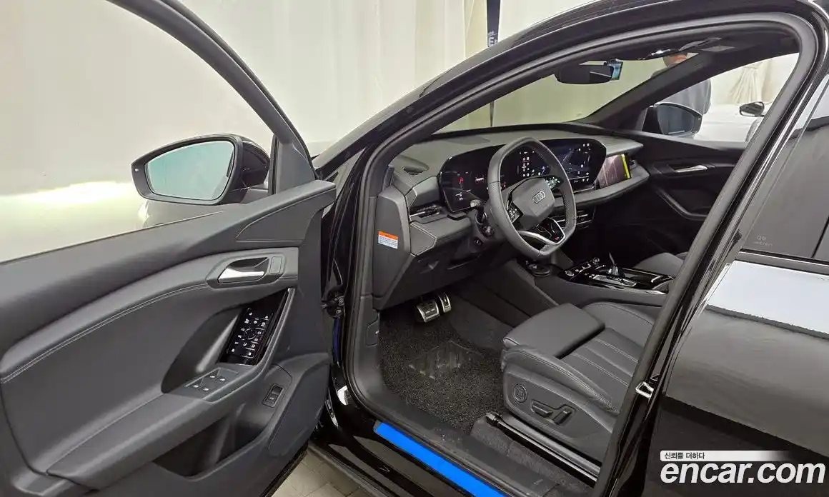 Audi Q6 e-tron 2025 0.2 Автомат в Москве № 162245, фото 10