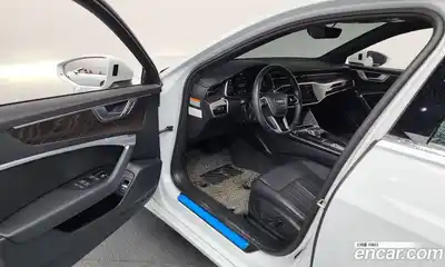 Audi A6 2021 2.0 Автомат в Москве № 162494, миниатюра 10