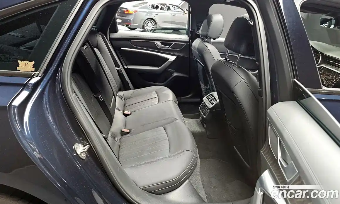 Audi A6 2022 2.0 Автомат в Москве № 162644, фото 15