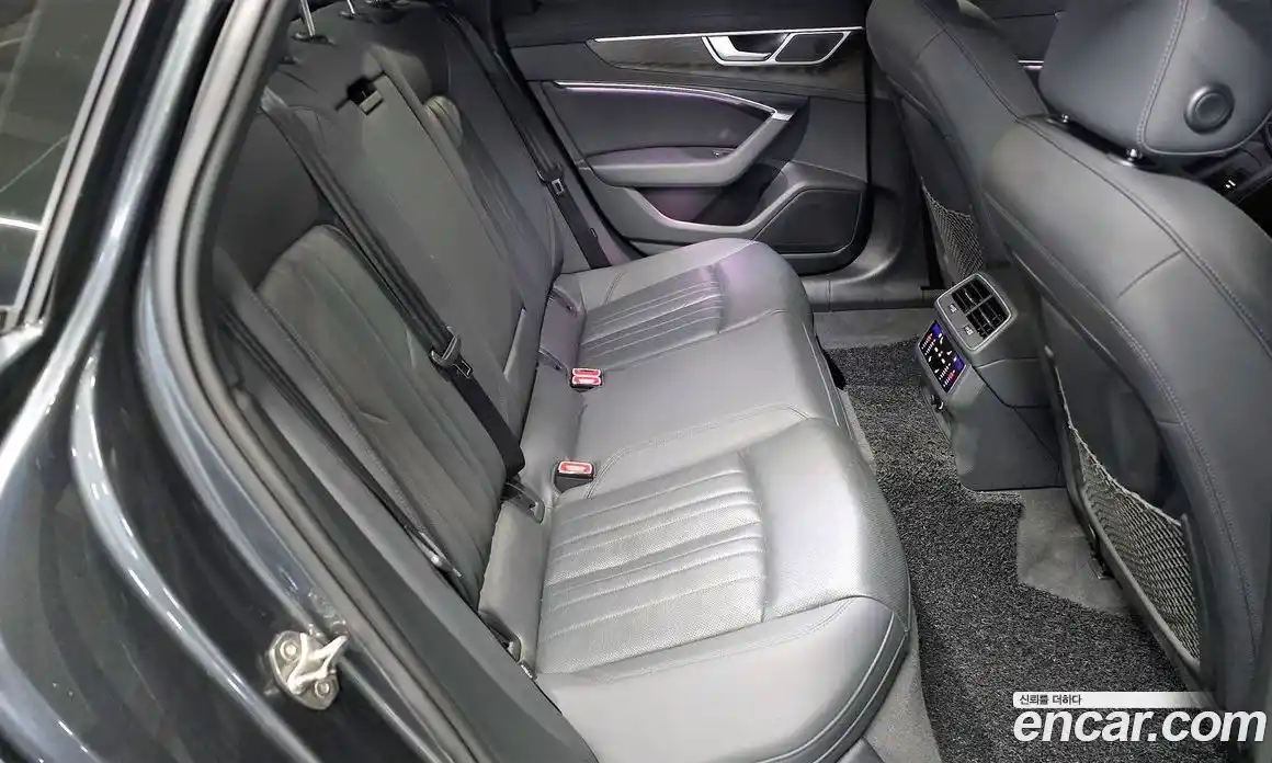 Audi A6 2020 2.0 Автомат в Москве № 162839, фото 11