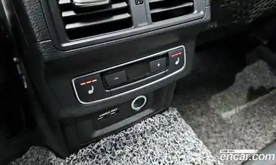 Audi SQ5 2022 3.0 Автомат в Москве № 163581, миниатюра 9