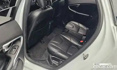 Volvo V40 2018 2.0 Автомат в Москве № 164674, миниатюра 11